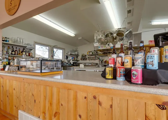 Scenic & Unique Country Retreat In Thermopolis!