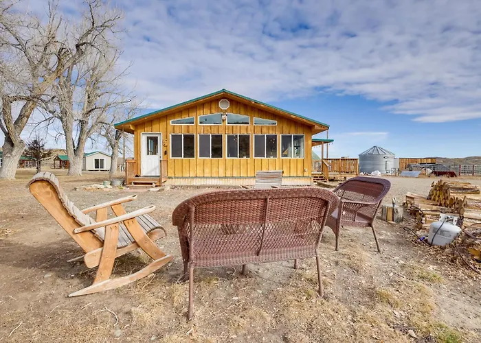 Scenic & Unique Country Retreat In Thermopolis!